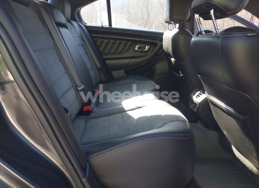 Photo 8 of 2016 Ford Taurus SHO (VIN 1FAHP2KT0GG133009)