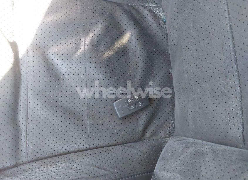 Photo 11 of 2012 Ford Taurus SHO (VIN 1FAHP2KT1CG143056)