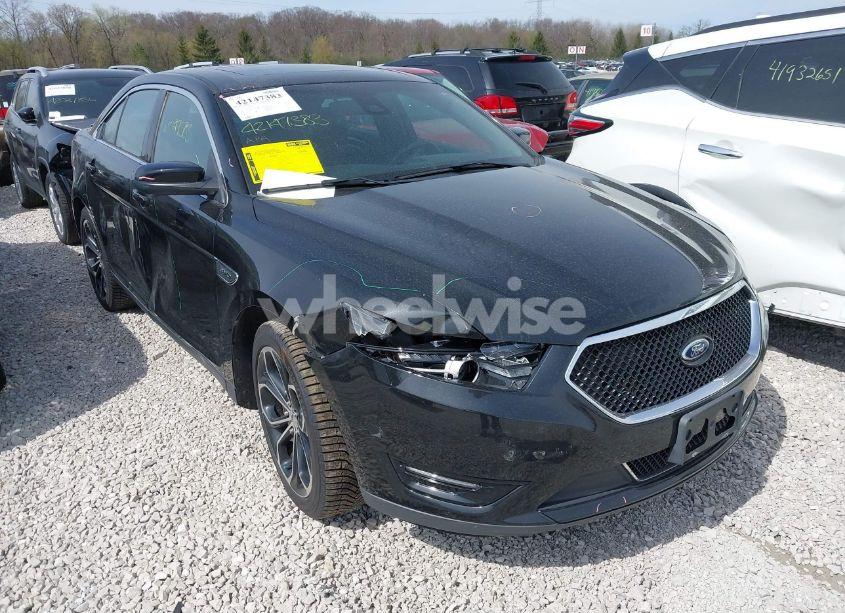 Photo 6 of 2013 Ford Taurus SHO (VIN 1FAHP2KT1DG234863)