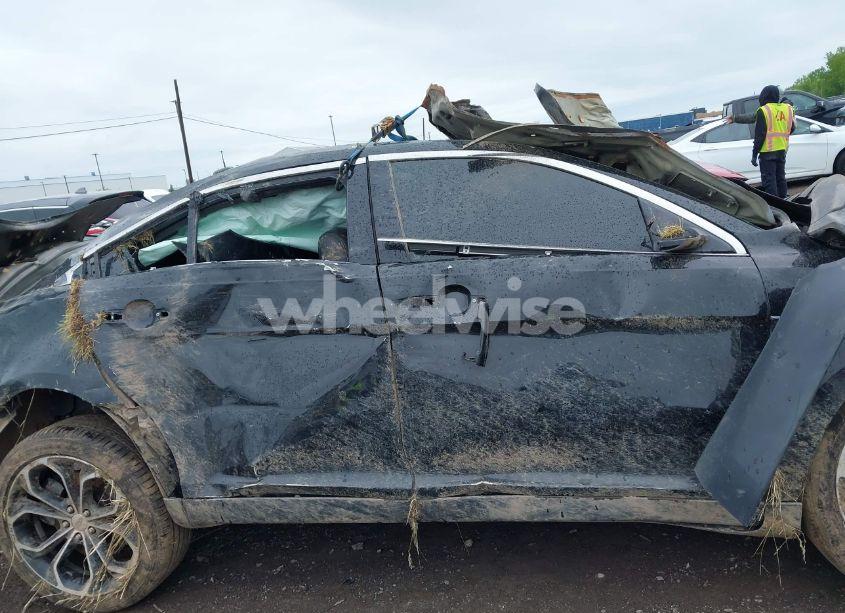 Photo 12 of 2015 Ford Taurus SHO (VIN 1FAHP2KT1FG176580)