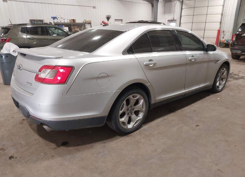 Photo 4 of 2011 Ford Taurus SHO (VIN 1FAHP2KT2BG185248)