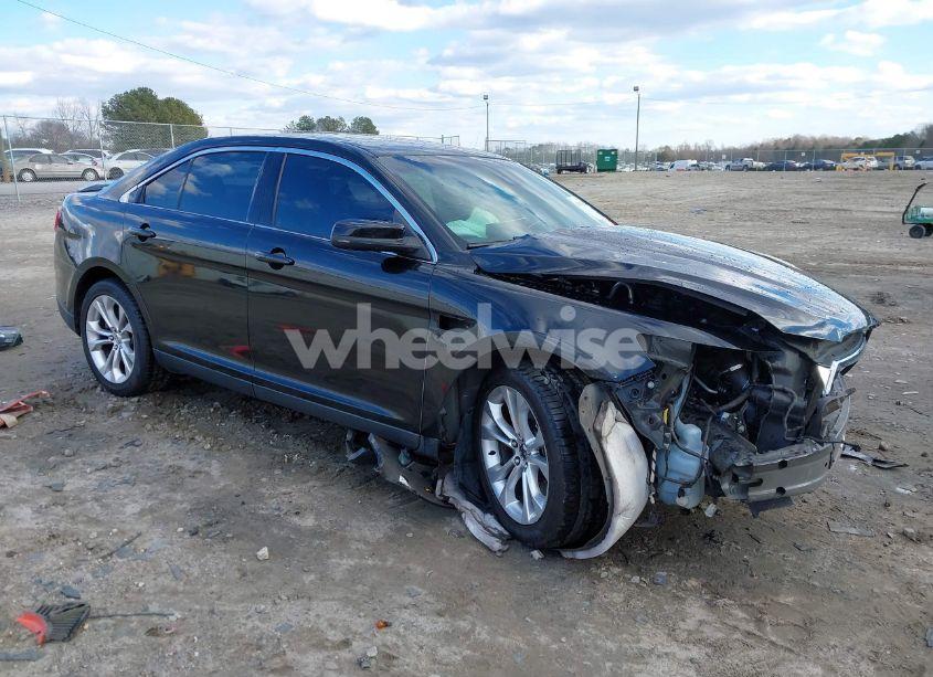 2013 Ford Taurus SHO (VIN 1FAHP2KT2DG147490) main photo