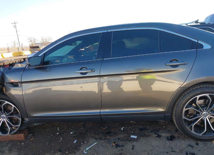 Photo 15 of 2015 Ford Taurus SHO (VIN 1FAHP2KT2FG209120)