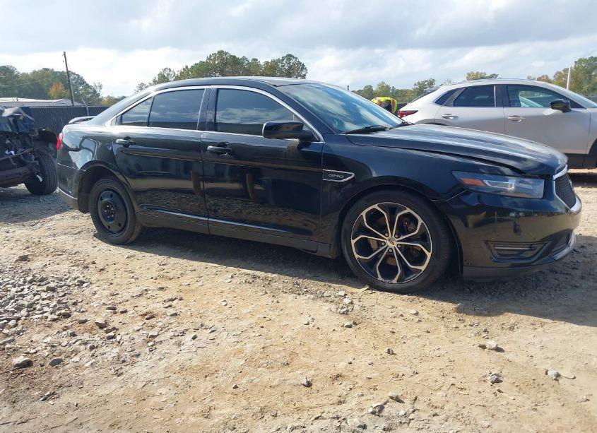 2016 Ford Taurus SHO (VIN 1FAHP2KT2GG111190) main photo