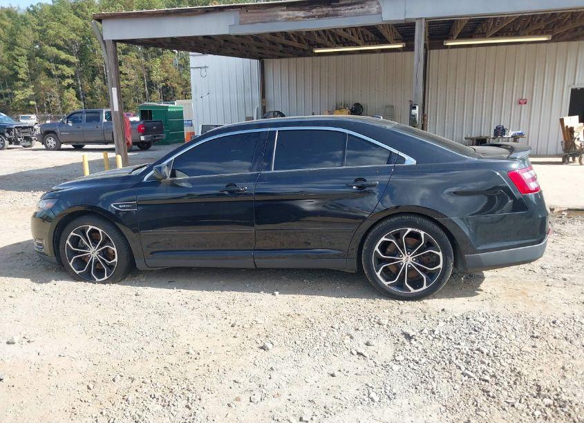Photo 14 of 2016 Ford Taurus SHO (VIN 1FAHP2KT2GG111190)