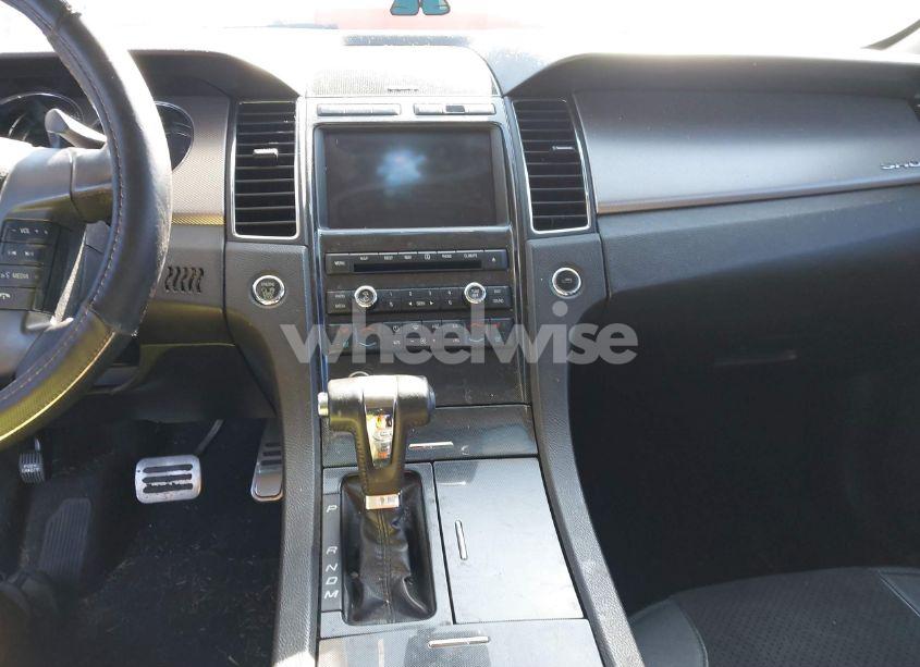 Photo 13 of 2010 Ford Taurus SHO (VIN 1FAHP2KT3AG143668)