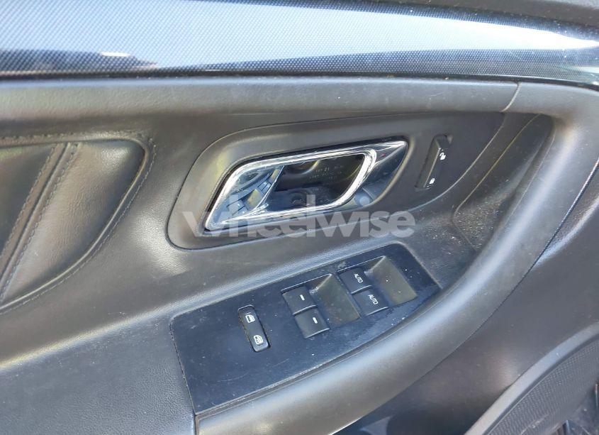 Photo 17 of 2010 Ford Taurus SHO (VIN 1FAHP2KT3AG143668)