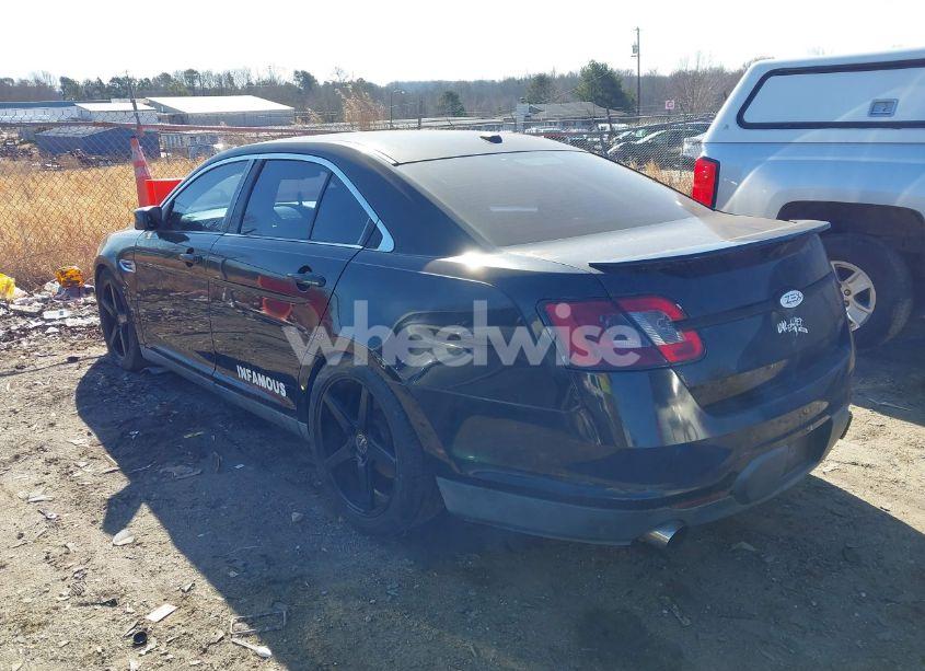 Photo 3 of 2010 Ford Taurus SHO (VIN 1FAHP2KT3AG143668)