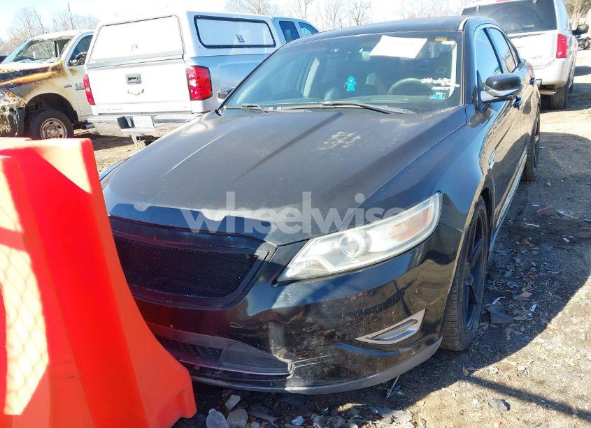 Photo 6 of 2010 Ford Taurus SHO (VIN 1FAHP2KT3AG143668)
