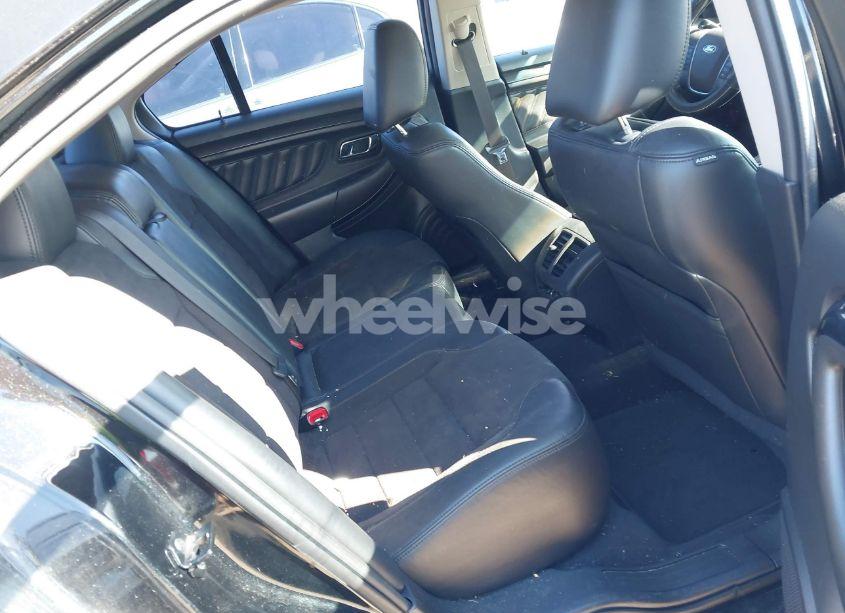 Photo 8 of 2010 Ford Taurus SHO (VIN 1FAHP2KT3AG143668)