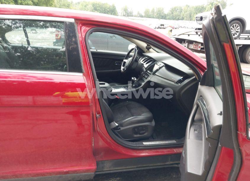 Photo 5 of 2010 Ford Taurus SHO (VIN 1FAHP2KT4AG131822)