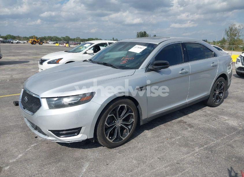 Photo 2 of 2014 Ford Taurus SHO (VIN 1FAHP2KT4EG128618)