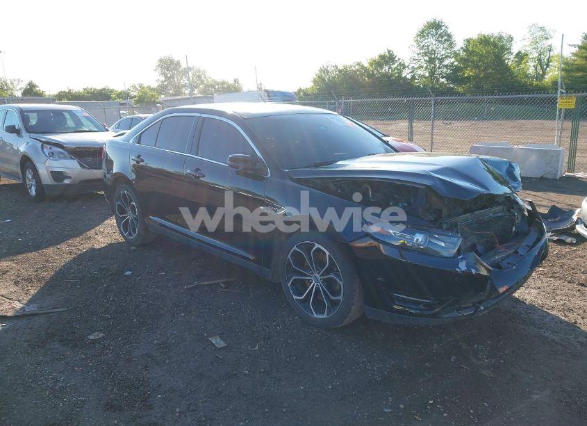 2016 Ford Taurus SHO (VIN 1FAHP2KT4GG140142) main photo