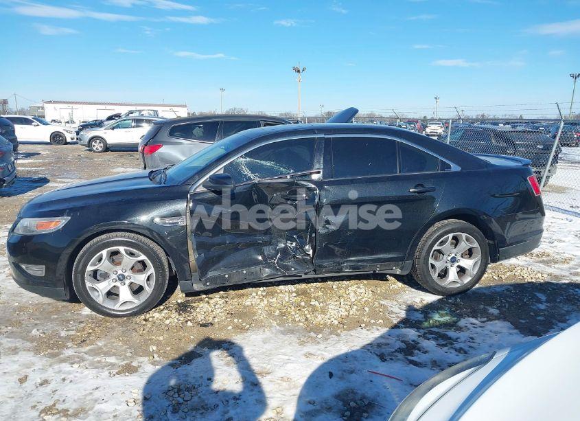 Photo 14 of 2010 Ford Taurus SHO (VIN 1FAHP2KT5AG164862)