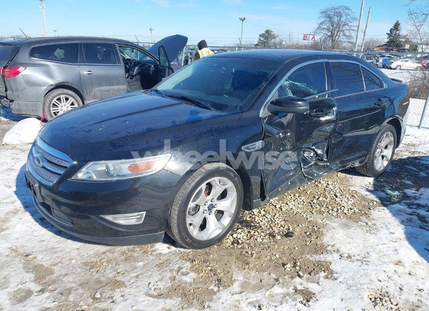 Photo 2 of 2010 Ford Taurus SHO (VIN 1FAHP2KT5AG164862)