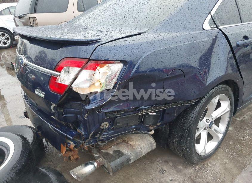 Photo 18 of 2011 Ford Taurus SHO (VIN 1FAHP2KT5BG140644)