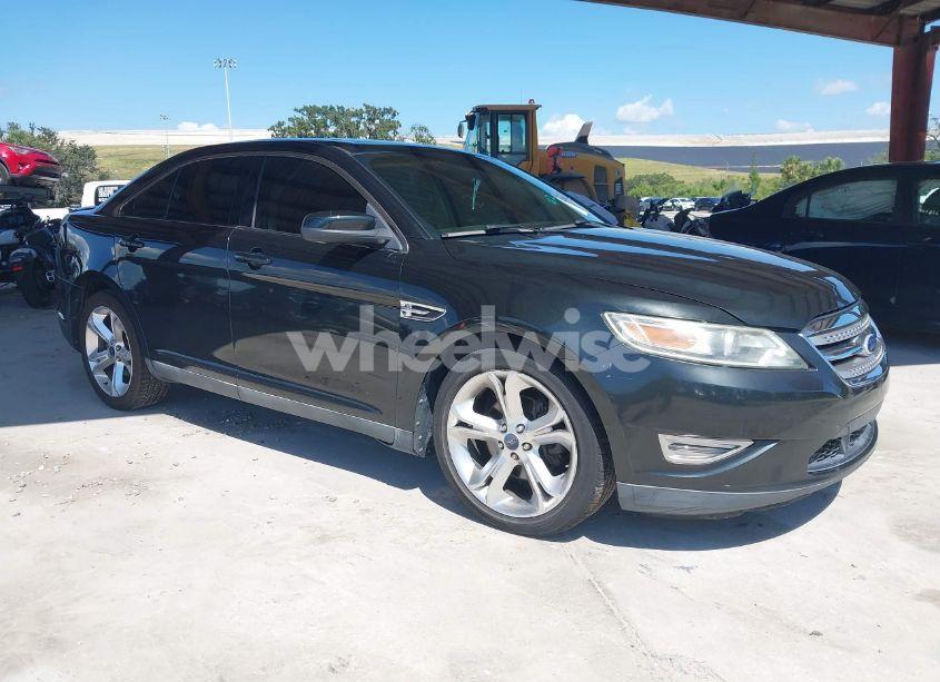 2010 Ford Taurus SHO (VIN 1FAHP2KT6AG153160) main photo