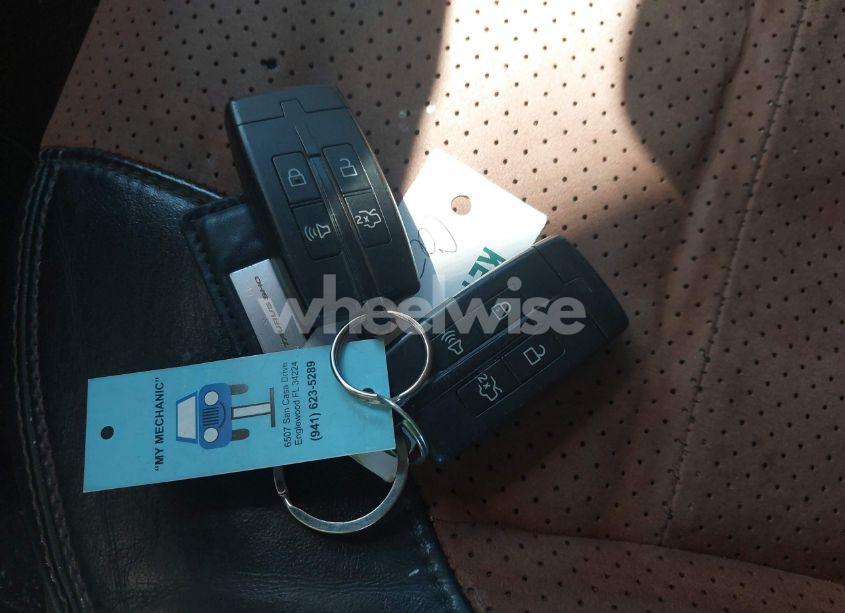 Photo 11 of 2010 Ford Taurus SHO (VIN 1FAHP2KT6AG153160)