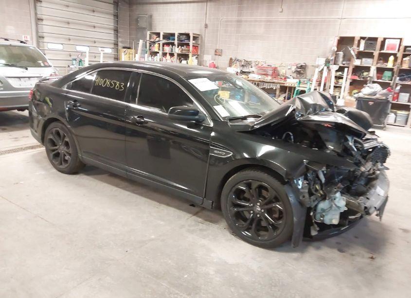 2013 Ford Taurus SHO (VIN 1FAHP2KT6DG122656) main photo