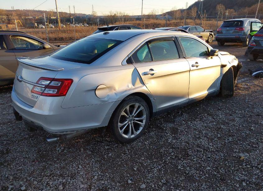 Photo 4 of 2013 Ford Taurus SHO (VIN 1FAHP2KT6DG183876)