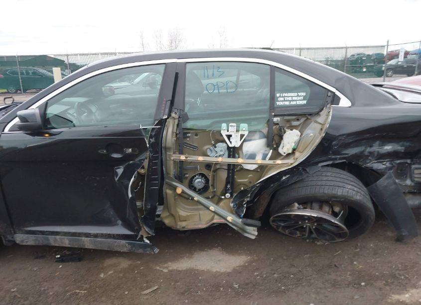 Photo 6 of 2014 Ford Taurus SHO (VIN 1FAHP2KT6EG120925)