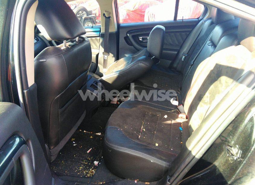 Photo 8 of 2010 Ford Taurus SHO (VIN 1FAHP2KT7AG132561)