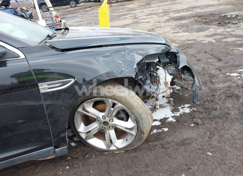 Photo 6 of 2010 Ford Taurus SHO (VIN 1FAHP2KT7AG151529)