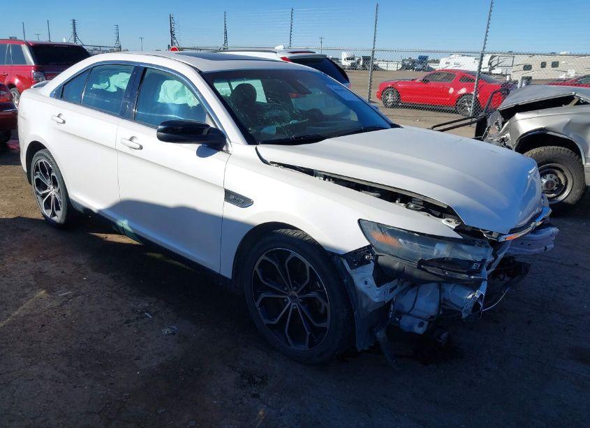 2017 Ford Taurus SHO (VIN 1FAHP2KT7HG137530) main photo