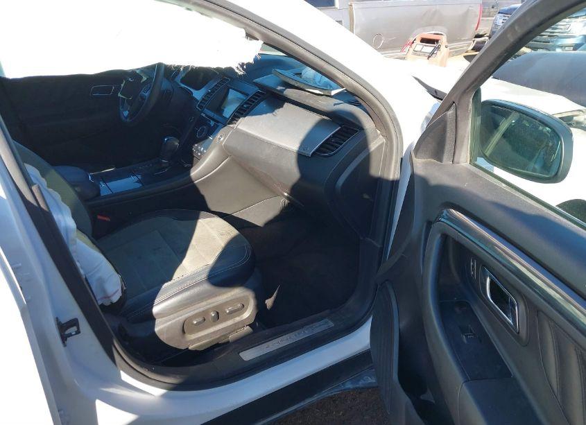 Photo 5 of 2017 Ford Taurus SHO (VIN 1FAHP2KT7HG137530)