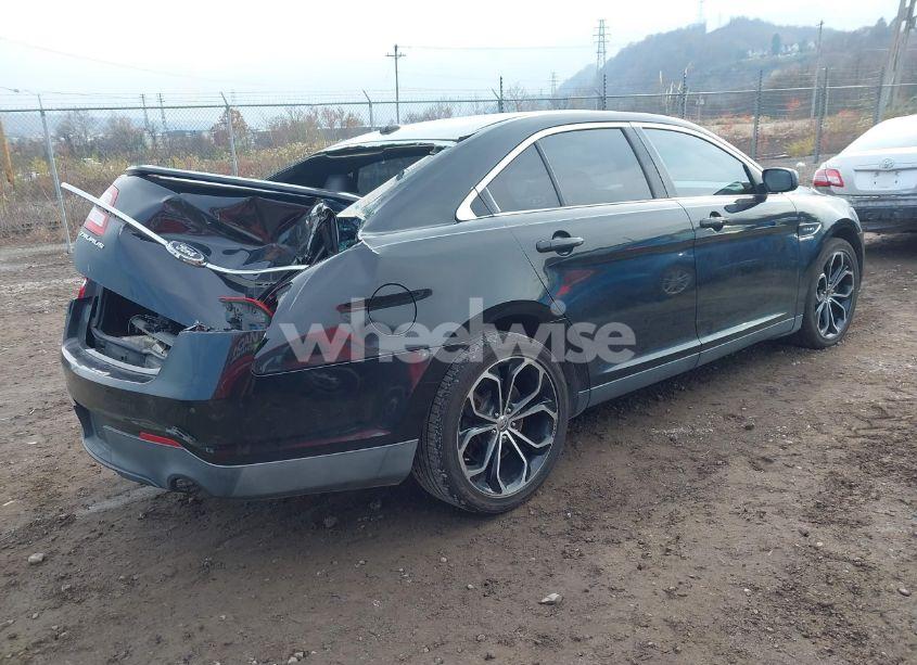 Photo 4 of 2013 Ford Taurus SHO (VIN 1FAHP2KT8DG136056)