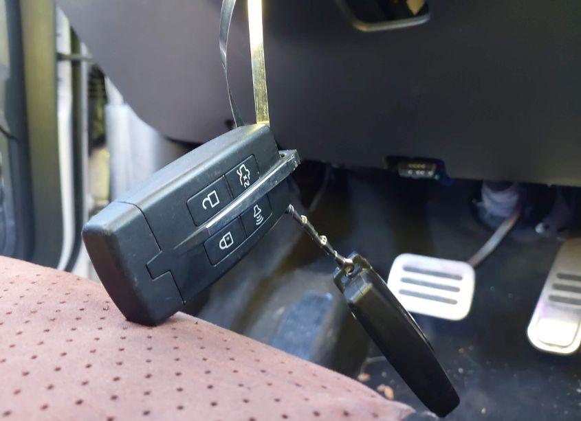 Photo 11 of 2011 Ford Taurus SHO (VIN 1FAHP2KT9BG173968)