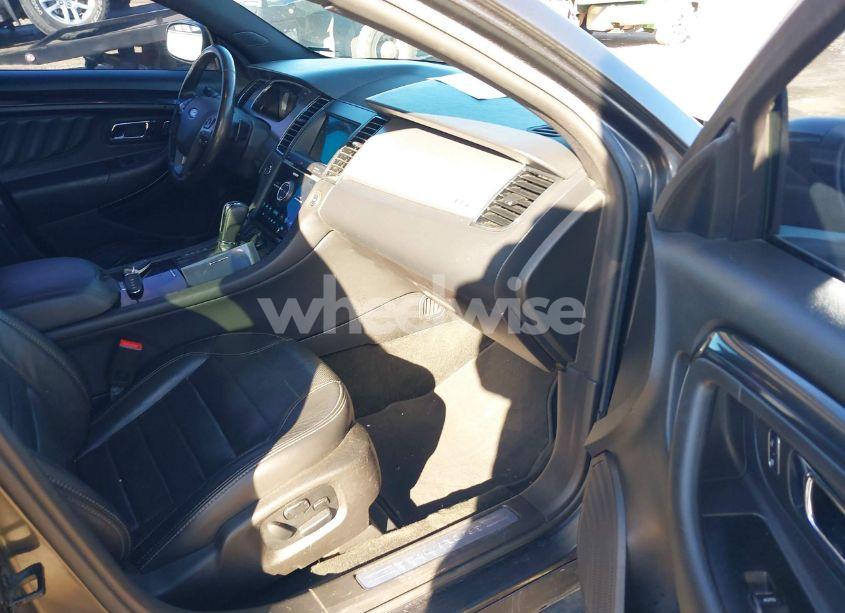 Photo 5 of 2016 Ford Taurus SHO (VIN 1FAHP2KT9GG150164)