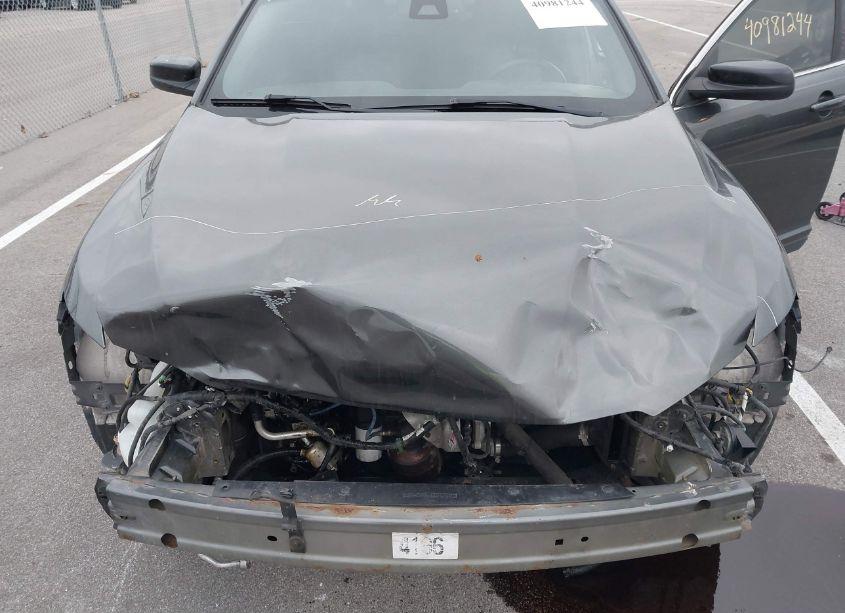 Photo 10 of 2016 Ford Taurus SHO (VIN 1FAHP2KTXGG143224)