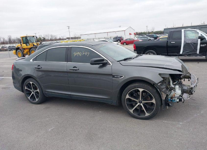 Photo 14 of 2016 Ford Taurus SHO (VIN 1FAHP2KTXGG143224)