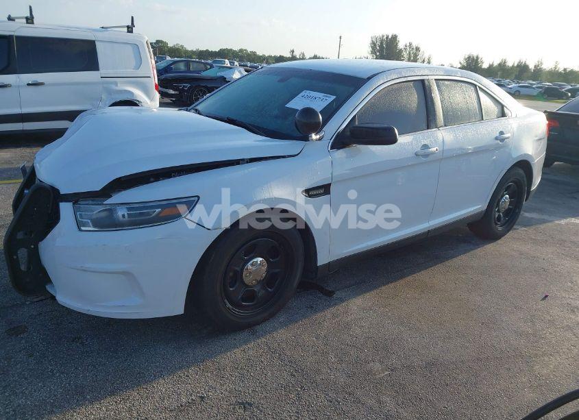 Photo 2 of 2017 Ford Police INTERCEPTOR (VIN 1FAHP2L80HG133684)
