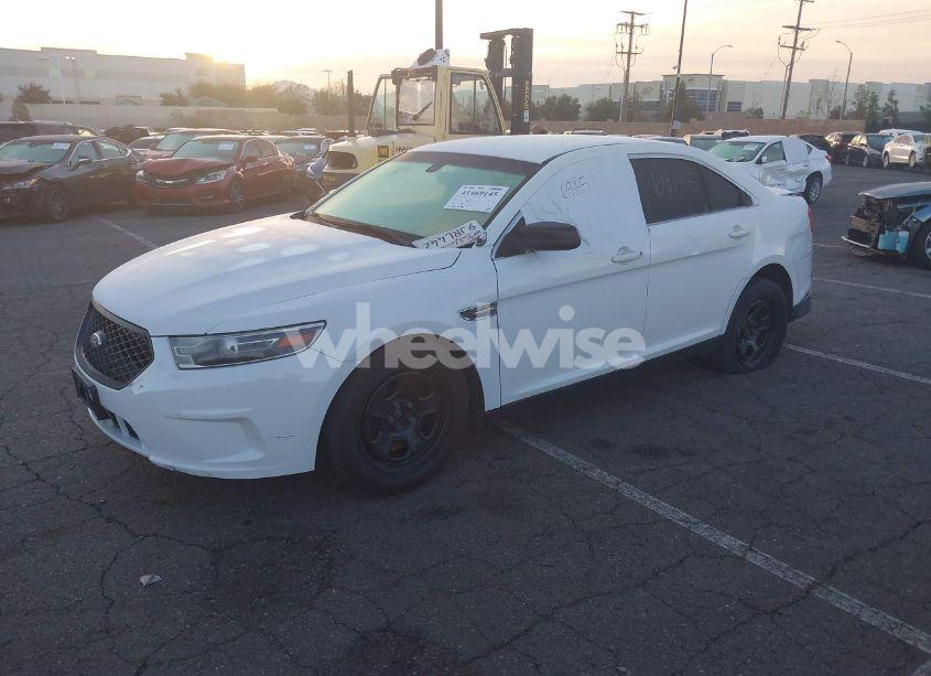 Photo 2 of 2017 Ford Police INTERCEPTOR (VIN 1FAHP2L80HG143664)