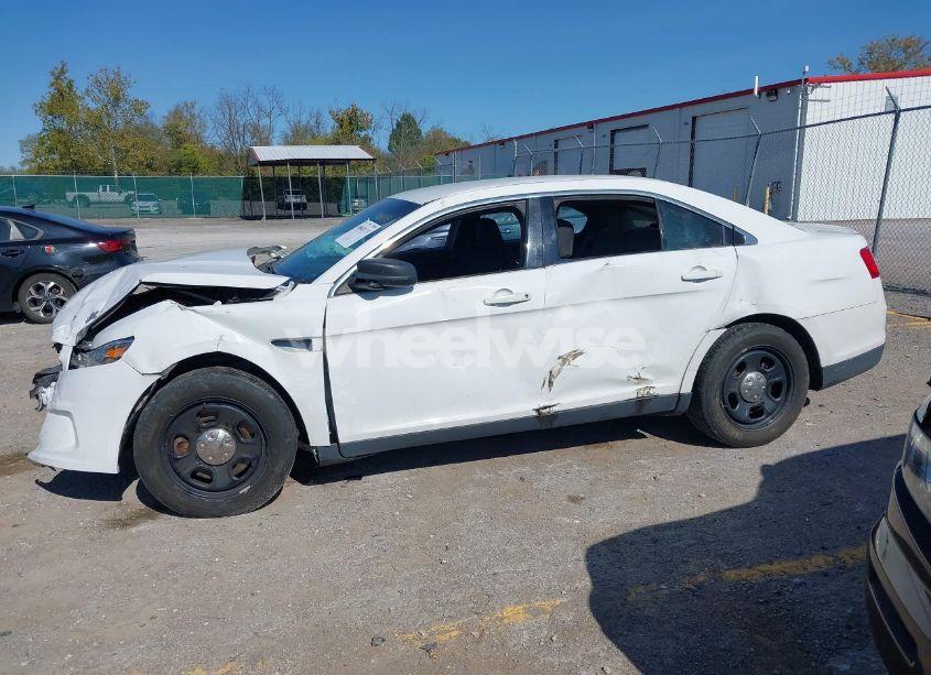 Photo 14 of 2015 Ford Police INTERCEPTOR (VIN 1FAHP2L82FG203702)