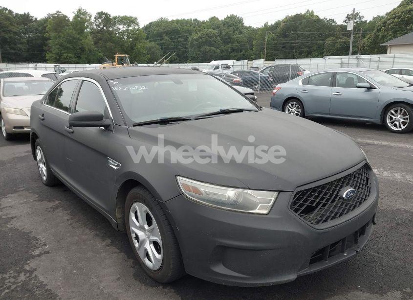 2013 Ford Police INTERCEPTOR (VIN 1FAHP2L85DG117118) main photo