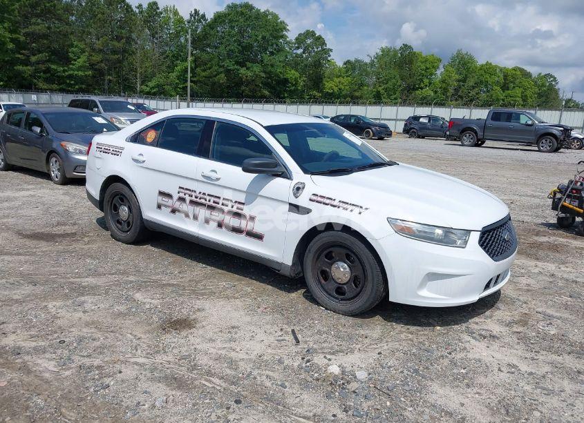 2014 Ford Police INTERCEPTOR (VIN 1FAHP2L88EG138210) main photo