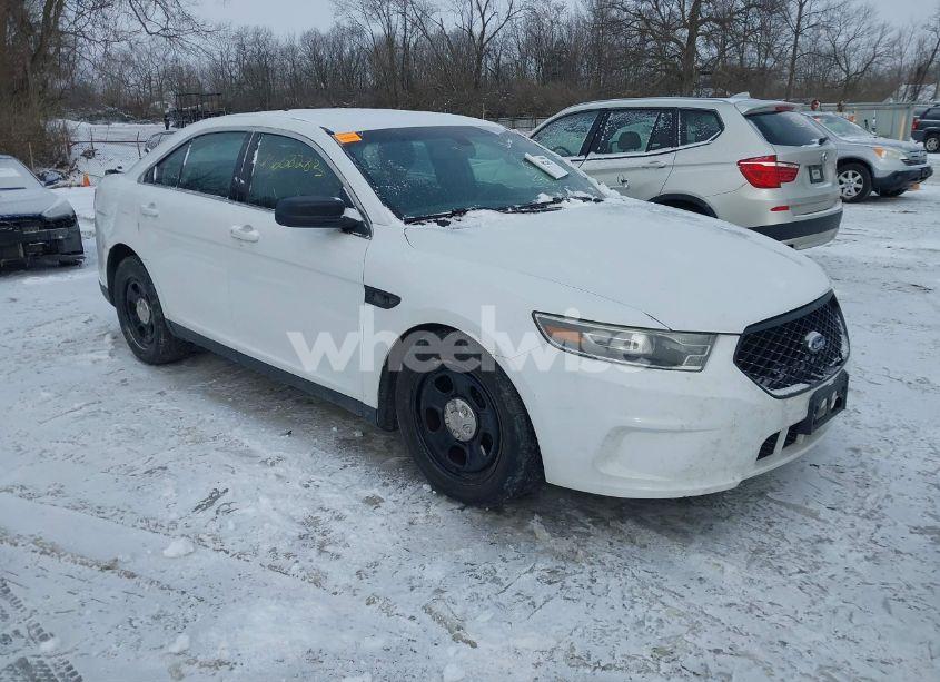 2017 Ford Police INTERCEPTOR (VIN 1FAHP2L88HG100142) main photo