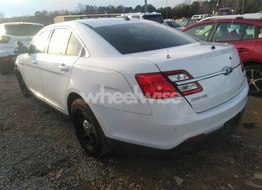 Photo 3 of 2018 Ford Police INTERCEPTOR (VIN 1FAHP2L88JG100096)