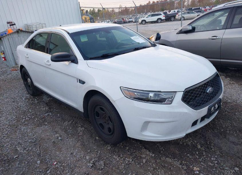 2017 Ford Police INTERCEPTOR (VIN 1FAHP2L8XHG144708) main photo