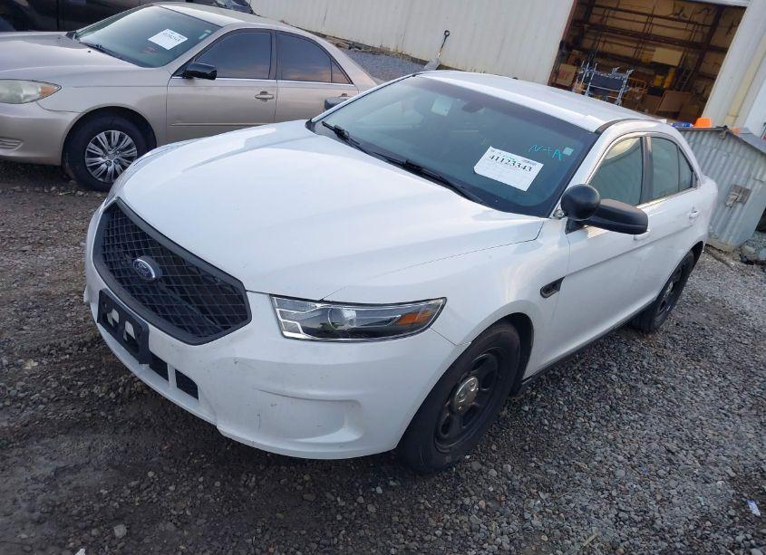 Photo 2 of 2017 Ford Police INTERCEPTOR (VIN 1FAHP2L8XHG144708)