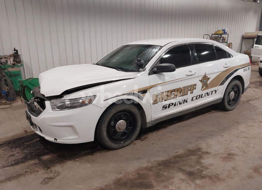 Photo 2 of 2013 Ford Police INTERCEPTOR (VIN 1FAHP2M80DG128560)