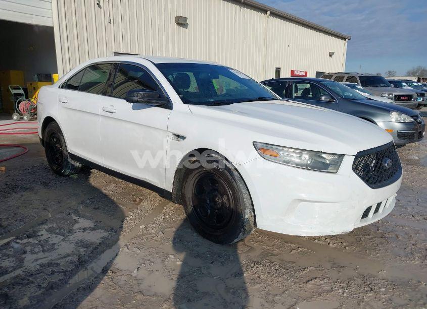 2013 Ford Police INTERCEPTOR (VIN 1FAHP2M82DG139074) main photo