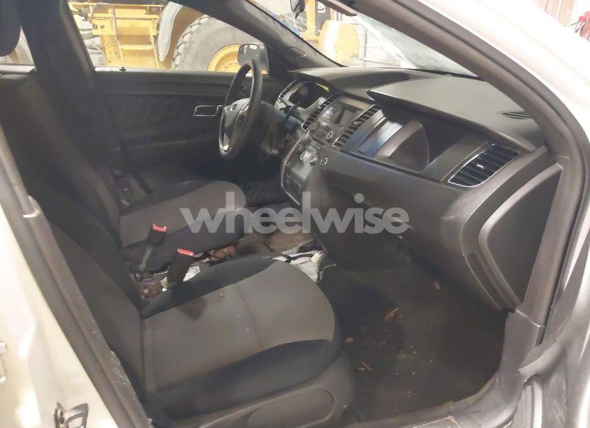 Photo 5 of 2013 Ford Police INTERCEPTOR (VIN 1FAHP2M82DG139074)