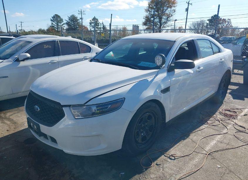 Photo 2 of 2013 Ford Police INTERCEPTOR (VIN 1FAHP2M84DG109719)