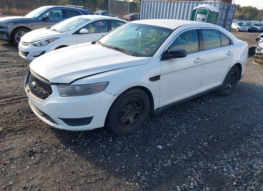 Photo 2 of 2013 Ford Police INTERCEPTOR (VIN 1FAHP2M84DG152795)