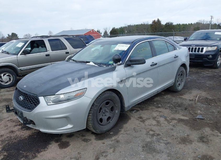 Photo 2 of 2013 Ford Police INTERCEPTOR (VIN 1FAHP2M87DG121413)