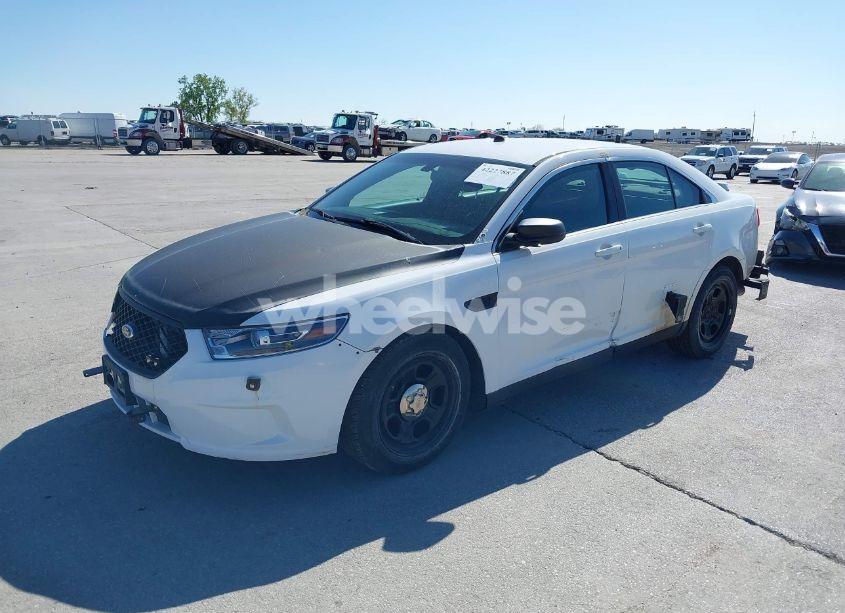 Photo 2 of 2013 Ford Police INTERCEPTOR (VIN 1FAHP2M87DG143458)